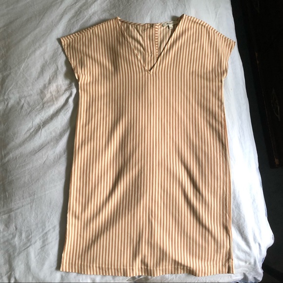 Madewell Button-Back Easy Dress in Stripe - Picture 6 of 8